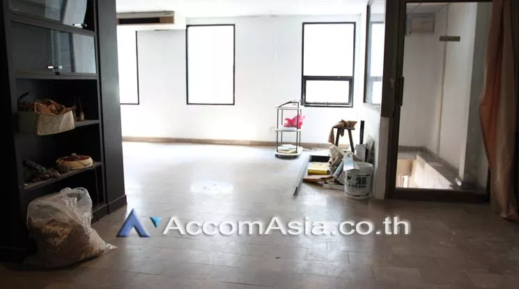  Office space For Rent in Sukhumvit, Bangkok  near BTS Phrom Phong (AA17471)